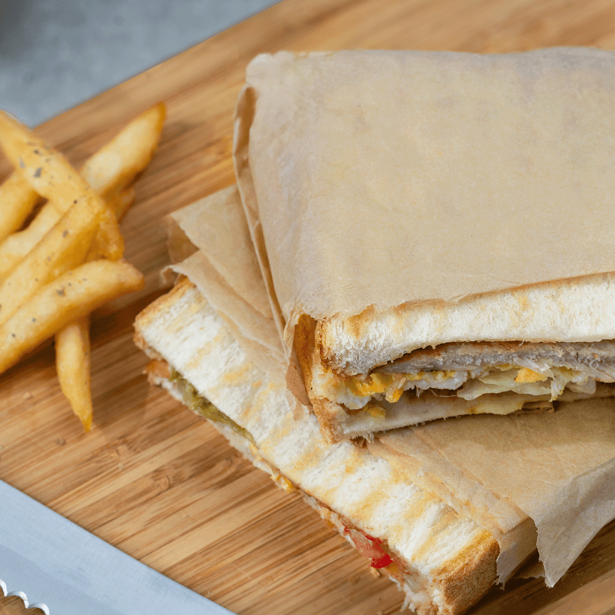 Karat 14" x 14" Grease Resistant Deli Wrap / Paper Liner Sheets, Kraft — 4,000 sheets — product photo 3