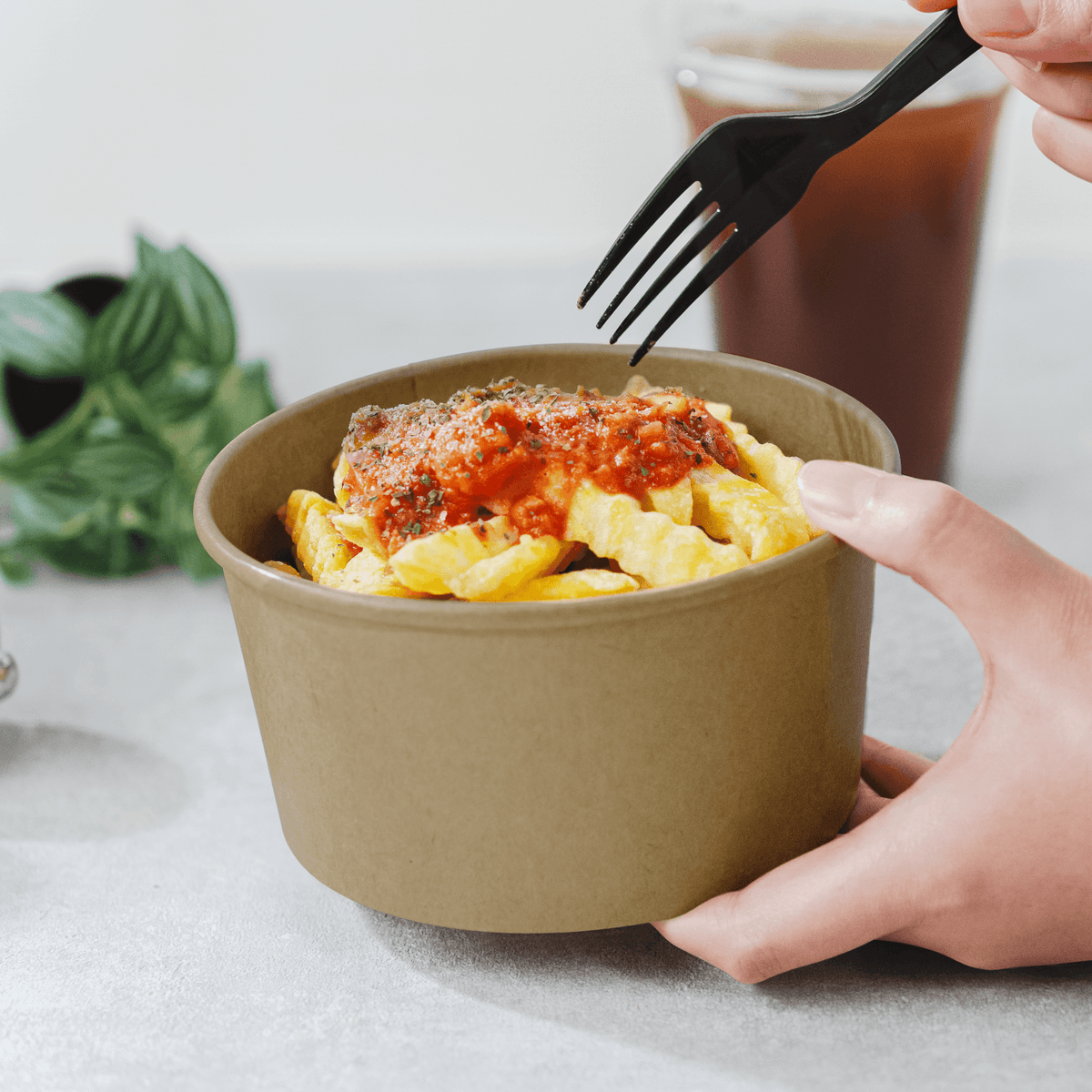 Karat 24 oz Paper Food Containers, 142 mm, Kraft — 600 ct — product photo 3