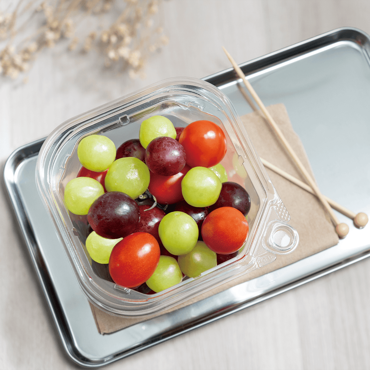 Karat 24 oz PET Tamper Resistant Square Container, Clear — 400 ct — product photo 4