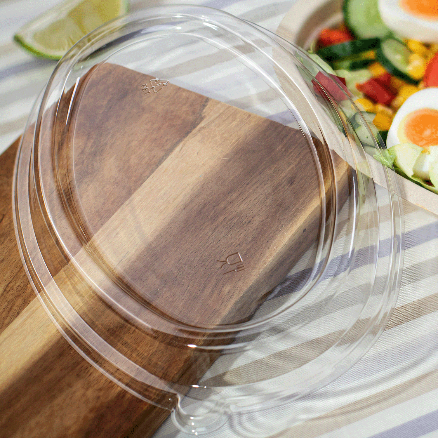 Karat 28 oz Burrito Bowl Dome Lids, PET — 300 ct