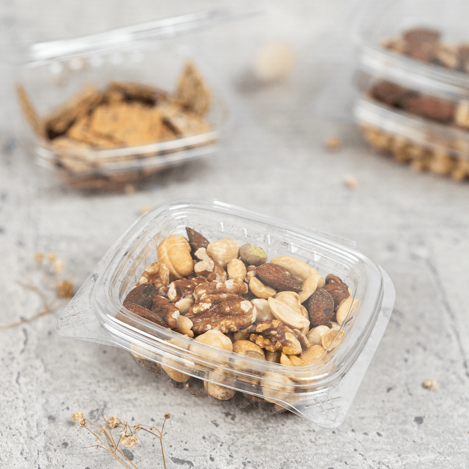 Karat 4 oz Hinged Deli Container, PET — 400 ct