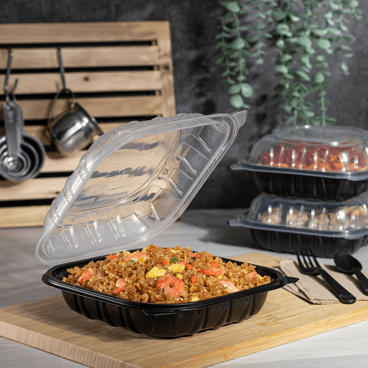 Karat 9" x 9" Premium PP Hinged Container — 150 ct