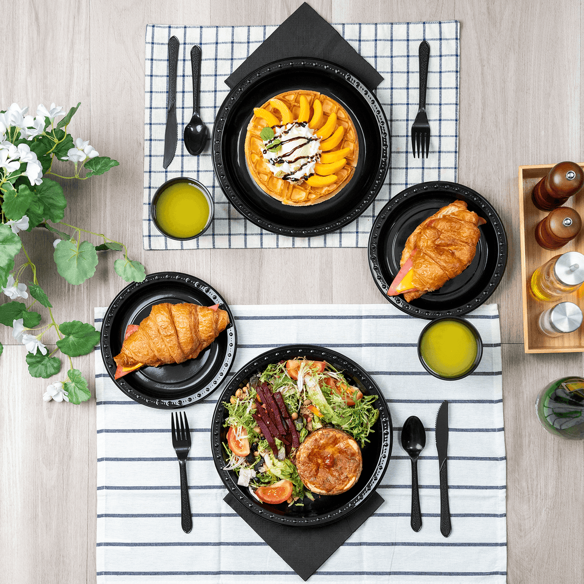 Karat Black Party Dinnerware Set, Plate, Cup, Fork, Knife, Spoon, Napkin — 25 sets — product photo 3