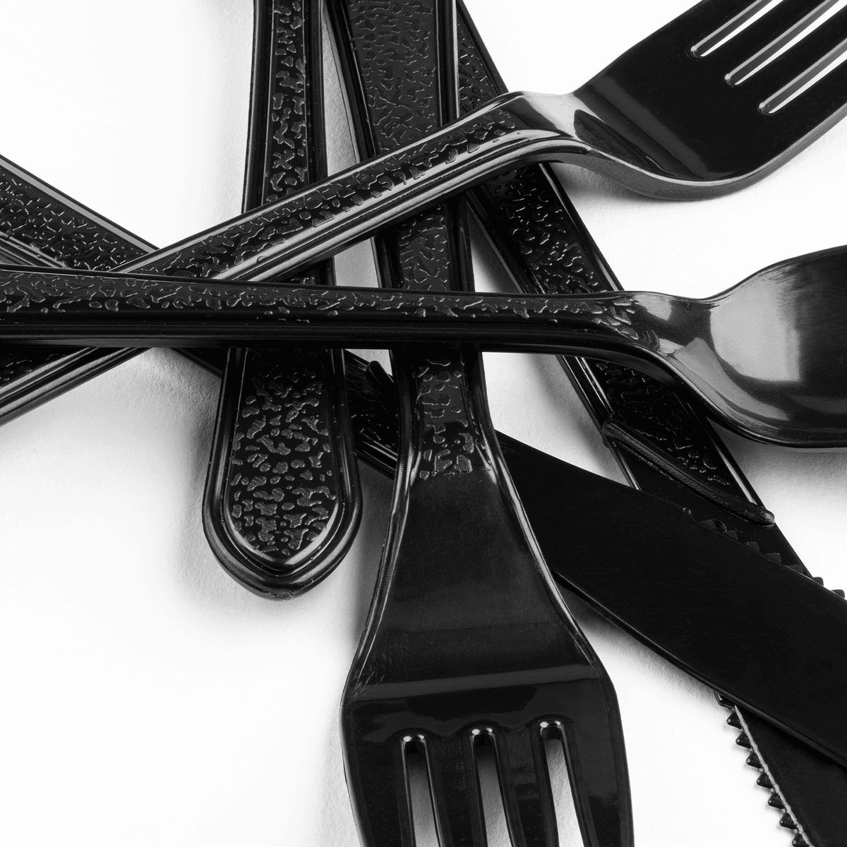 Karat Black Party Dinnerware Set, Plate, Cup, Fork, Knife, Spoon, Napkin — 25 sets — product photo 8