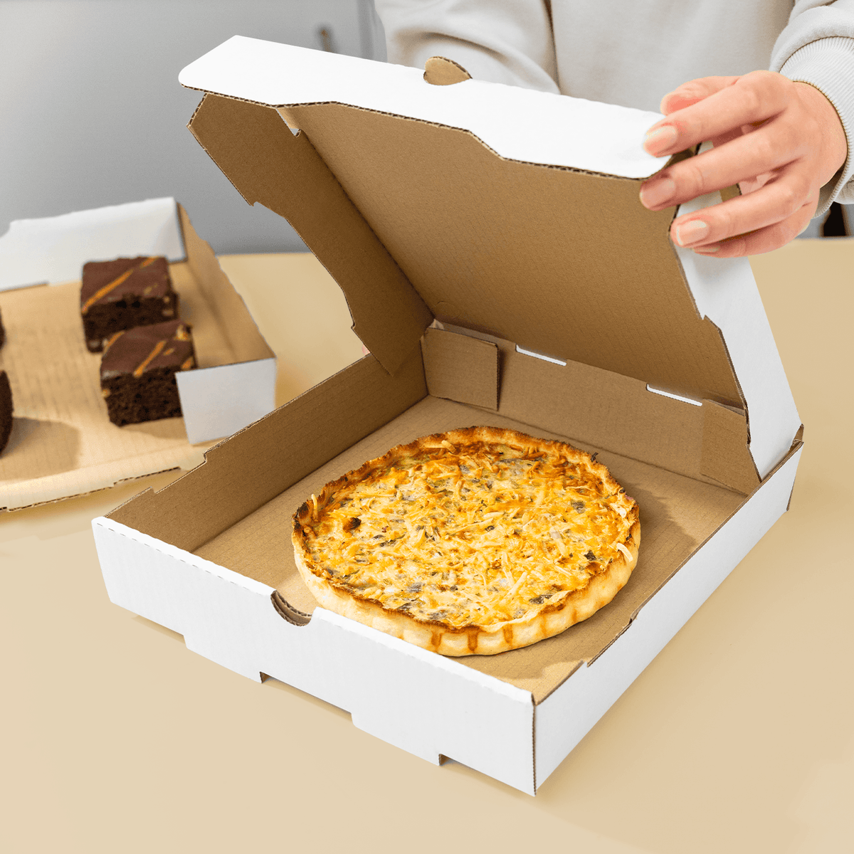 Karat Corrugated Pizza Box, 10''x10''x2'', White — 50 ct — product photo 3