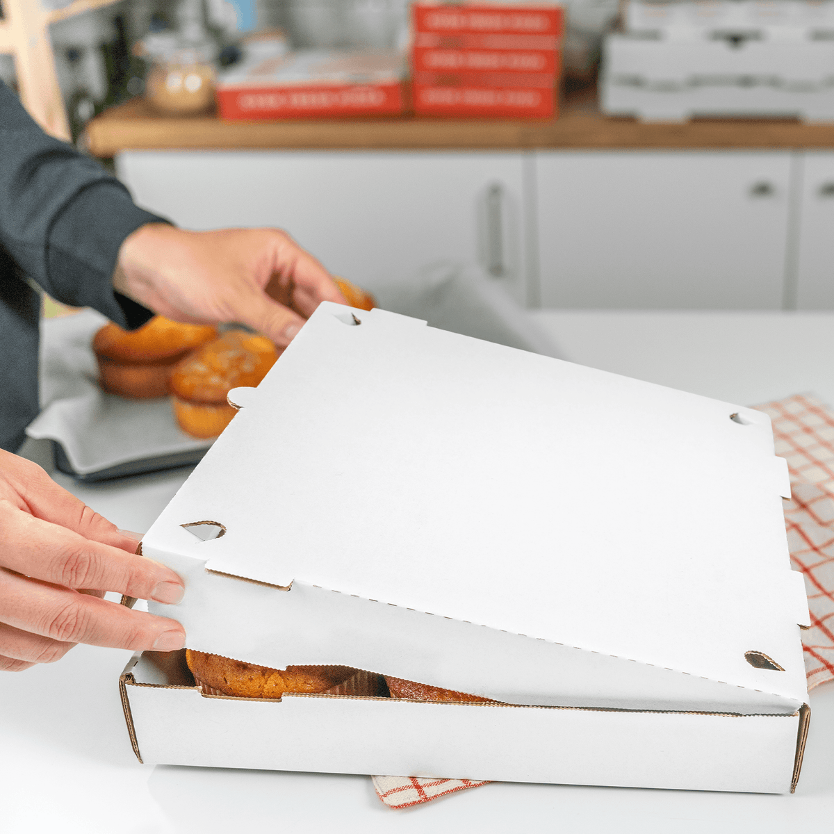 Karat Corrugated Pizza Box, 12''x12''x2'', White — 50 ct — product photo 3
