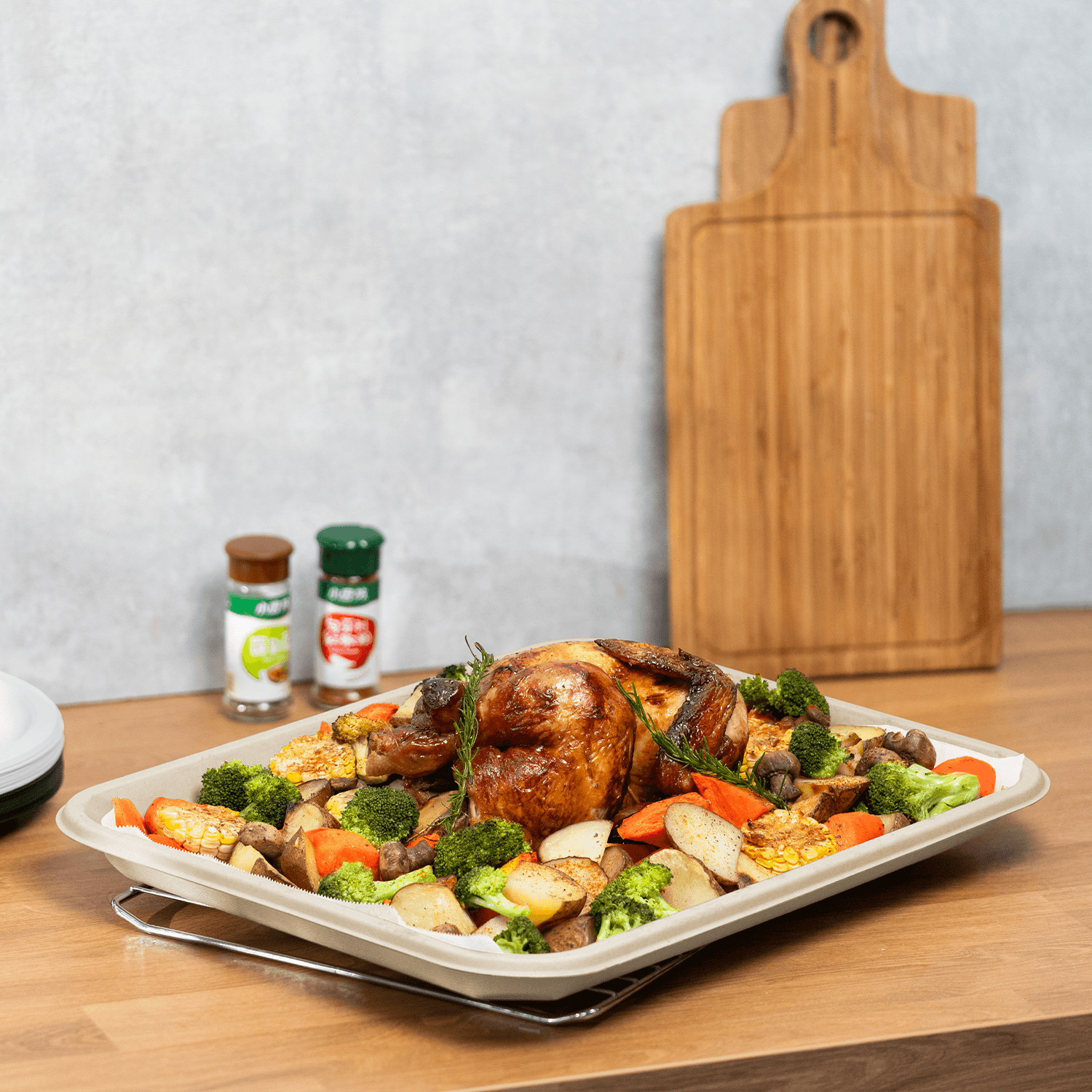 Karat Earth 14”x18” PFAS free Bagasse Serving Tray, Rectangular — 100 pcs