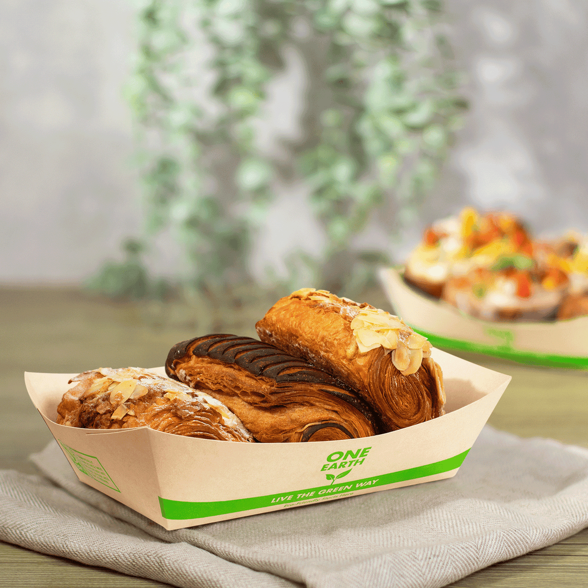 Karat Earth 5.0 lb Bamboo Natural Food Tray, Generic Print — 500 pcs
