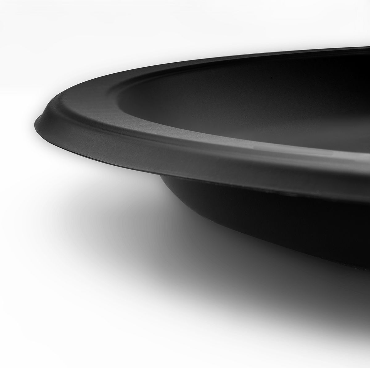 Karat Earth 9" Mineral Filled PP Round Plates, Black — 500 pcs — product photo 6