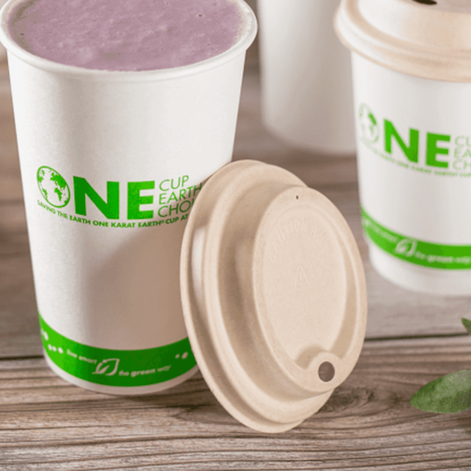 Karat Earth 90mm PFAS Free Bagasse Sipper Dome Lids for 10-24oz Hot Cups, Natural — 500 pcs