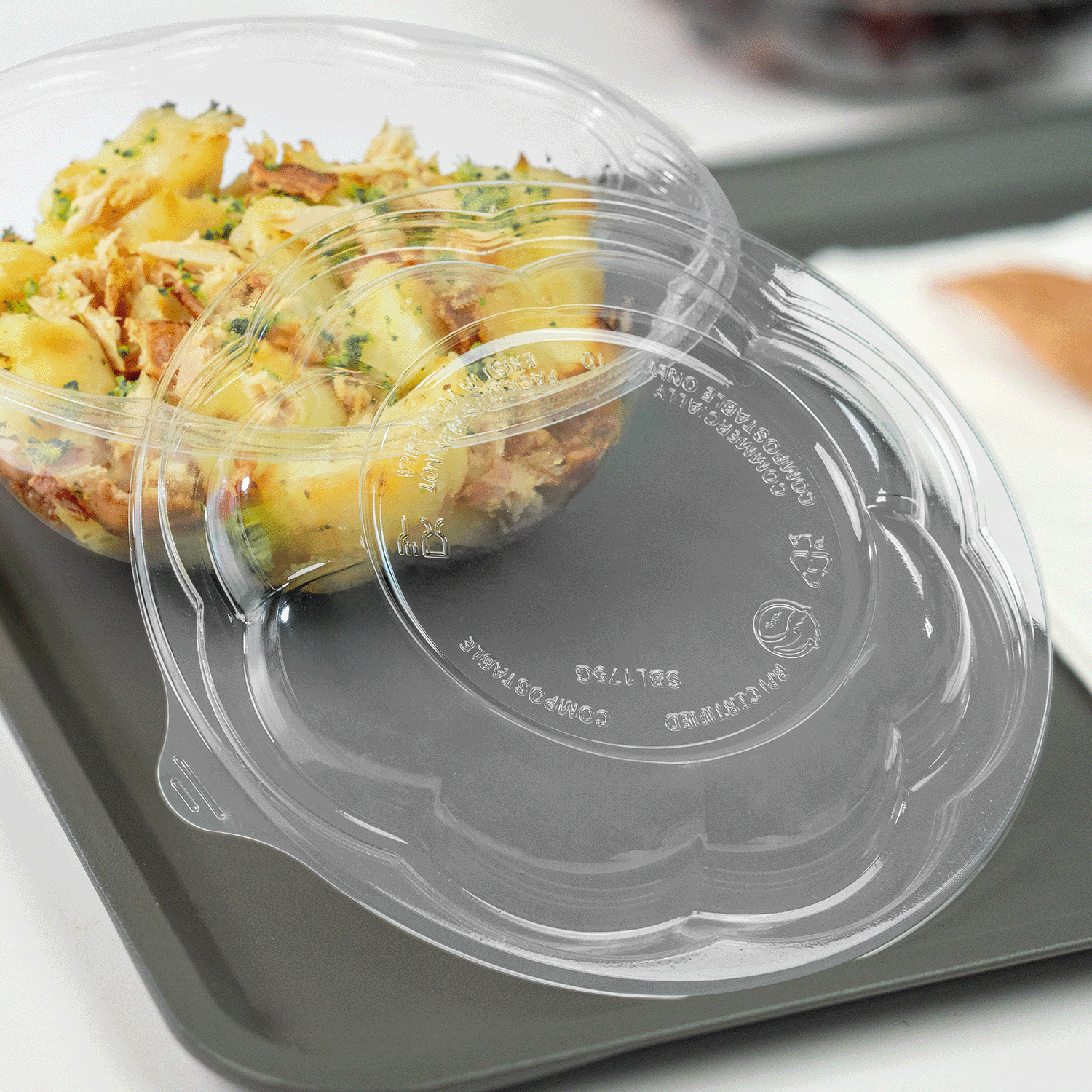 Karat Earth PLA Dome Lid for 18-48 oz. PLA Salad Container, Clear — 300pcs