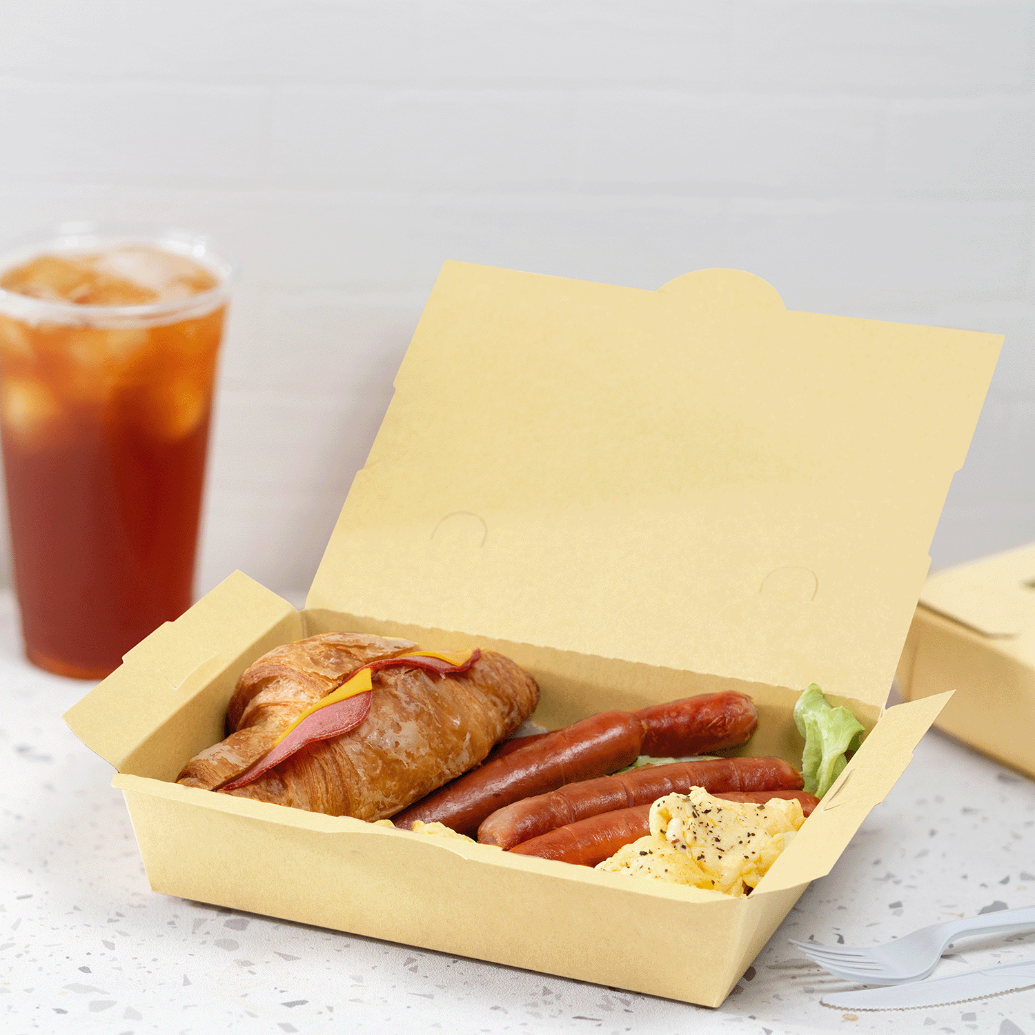 Karat Paper Folding Take-Out Container, Vented Holes, 46 fl. oz, Kraft — 200 ct