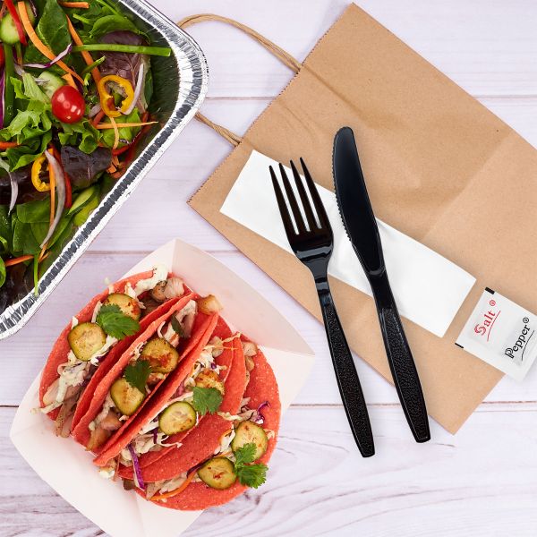Karat PS Heavy-Weight Cutlery Kits (Knife, Fork, 1-ply Napkin, Salt, Pepper) — 250 sets